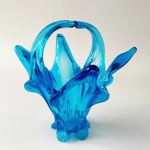 Chalet Glass Blue Freeform Collectible 7.5-inch | MCM Hand Blown Art Glass - Picture 8 of 13